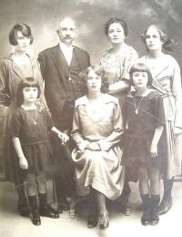 Trevisi: la famiglia nel 1922